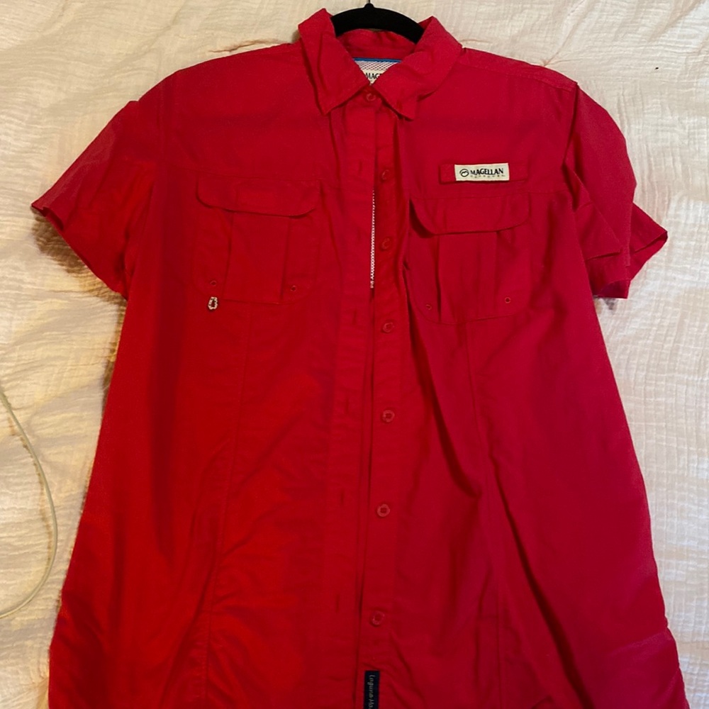 Hot Pink Medium Magellan Relaxes Fit Fish Gear Button Down Shirt